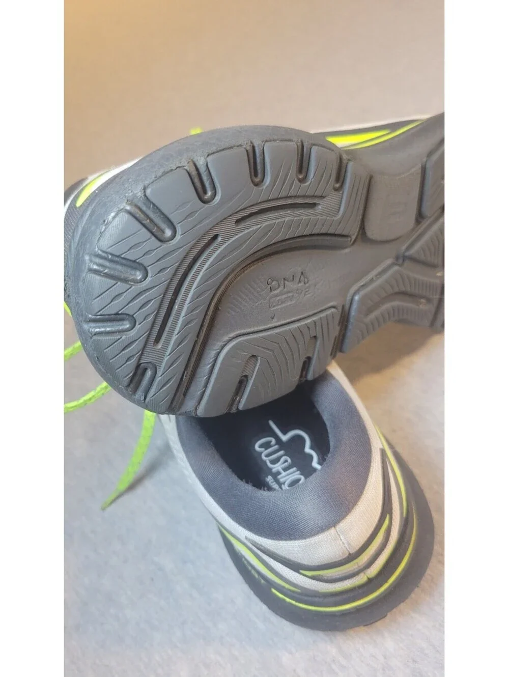 Brooks Men's Running Shoes Size 8.5 US, Gray with Neon Green Laces